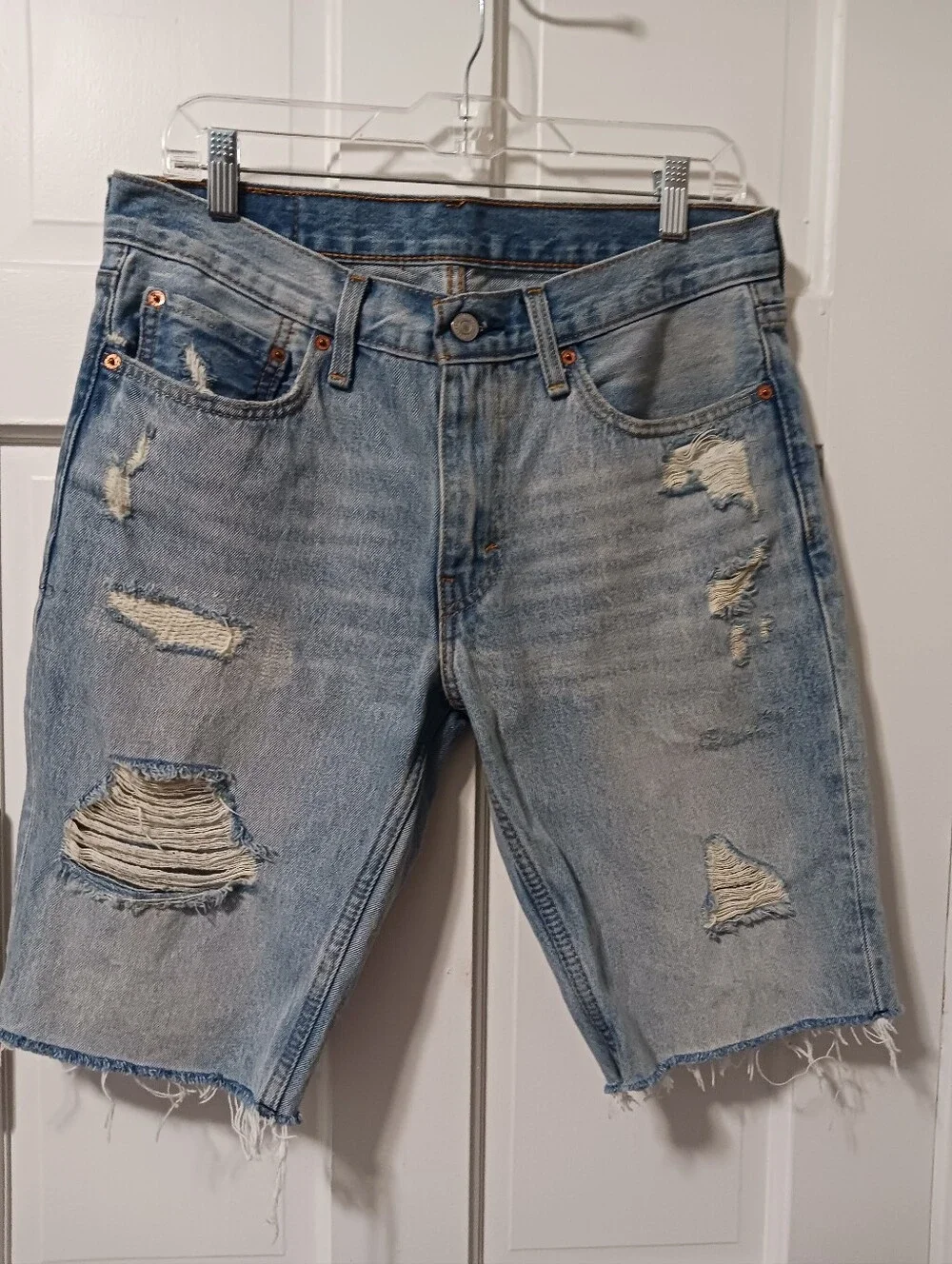 Men's Levi's 511 Slim Fit Cut Off Denim Size 32 Distressed Shorts 36555-0275